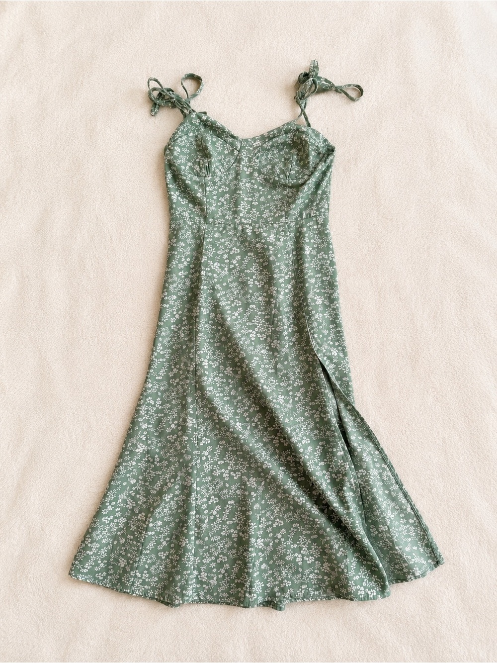 SHEIN Green Floral Midi Dress